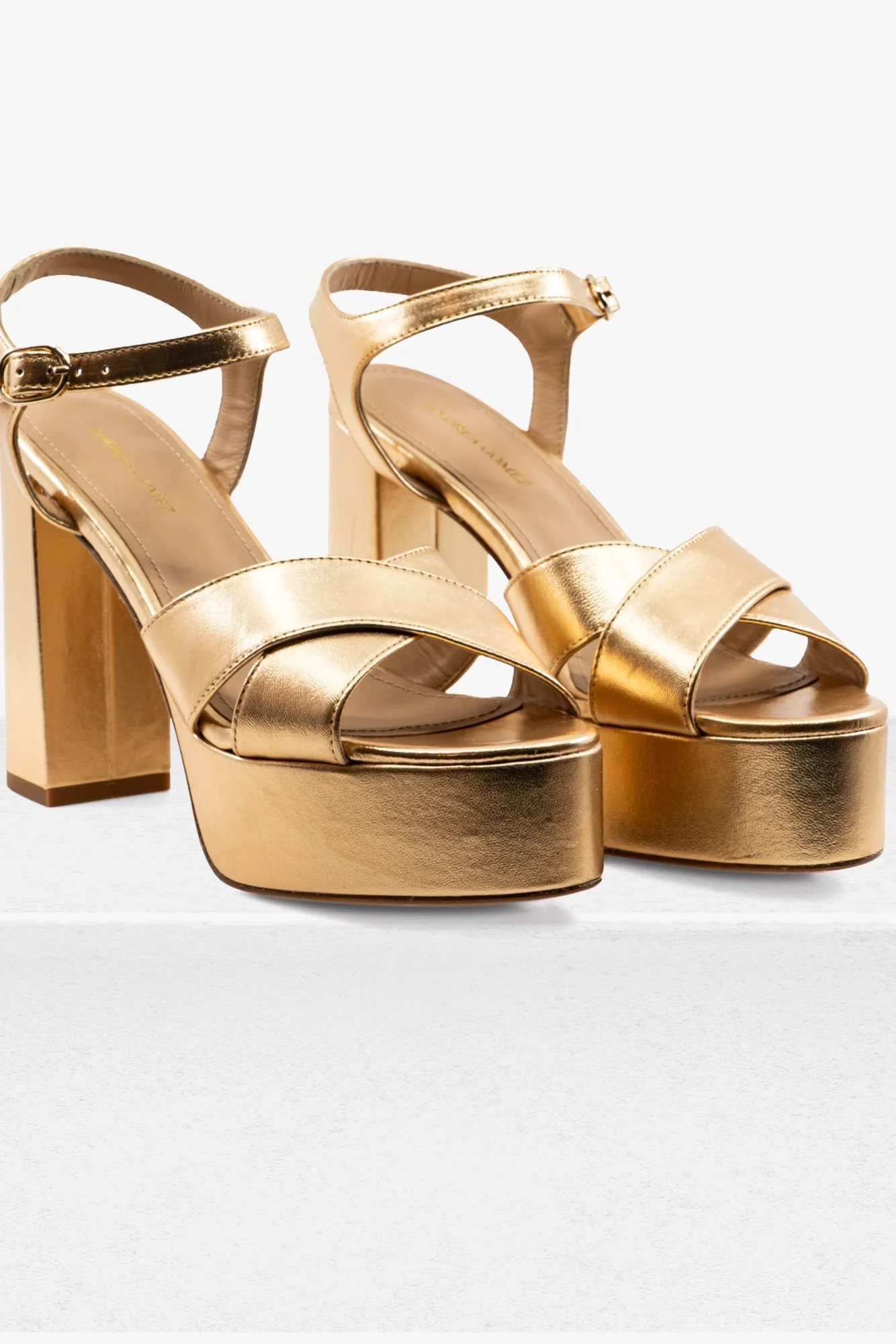 Bella Gold Leather Platform - Image 3