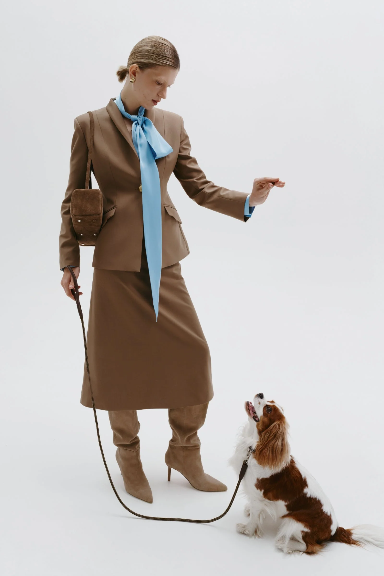 Koloda Bag Mocha Mousse - Image 5