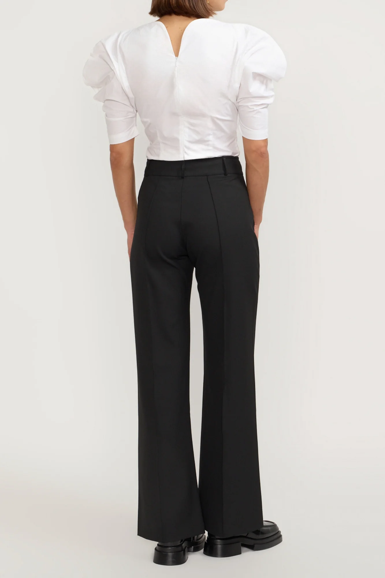 White Popelin Top With Puff Sleeves - Image 4