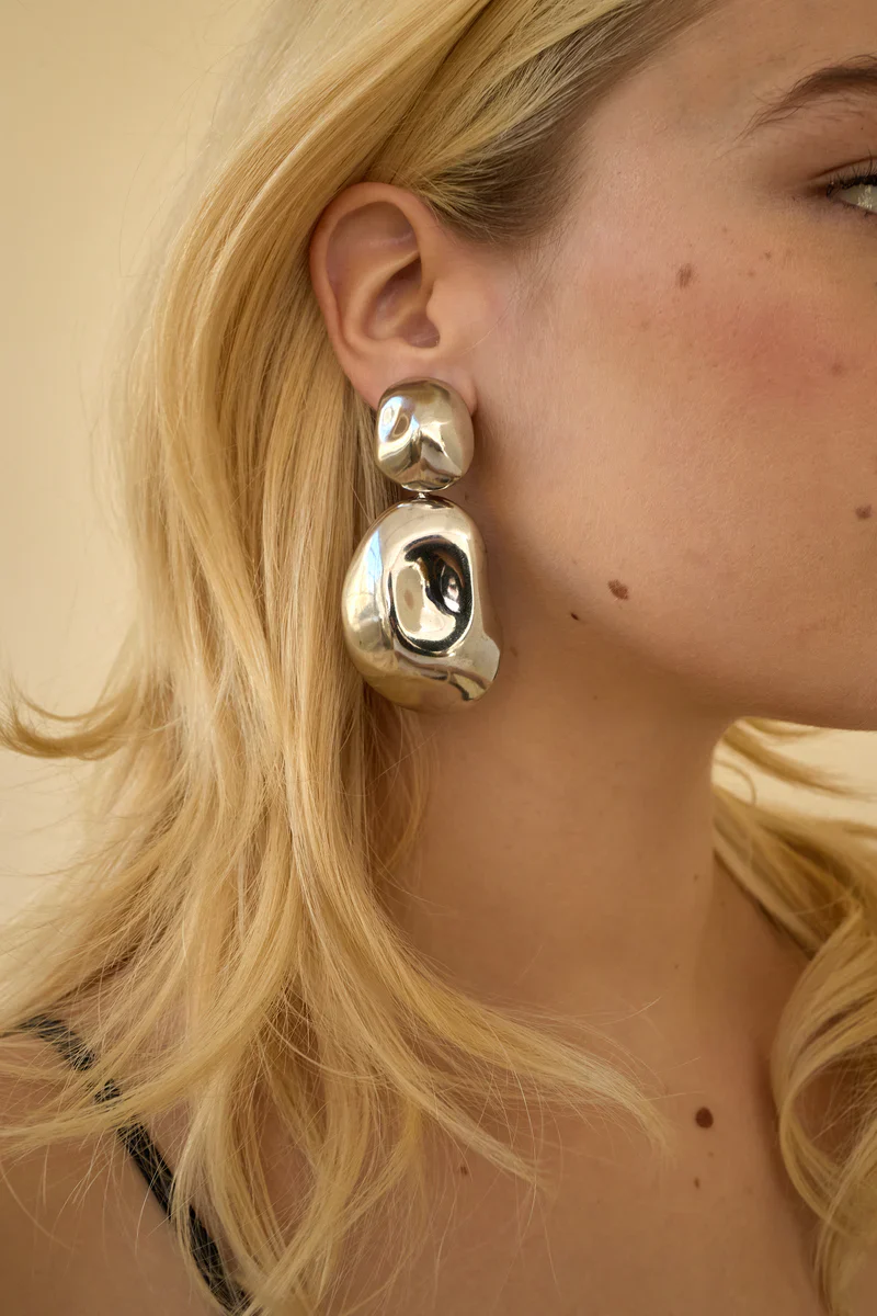 ZOE DROP EARRINGS - Image 4